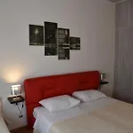 House Justina 别墅 扎达尔