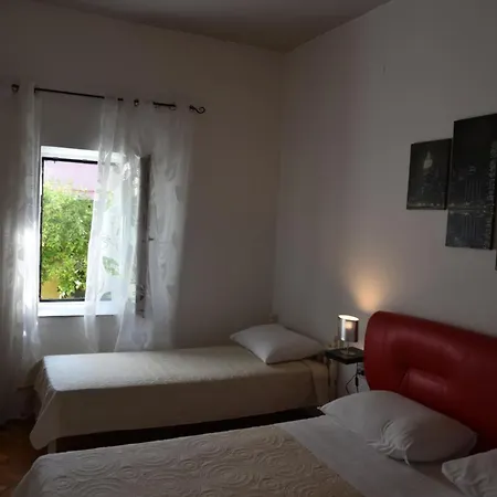 House Justina 자다르