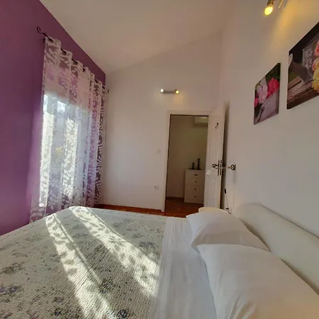 Вілла House Justina Задар